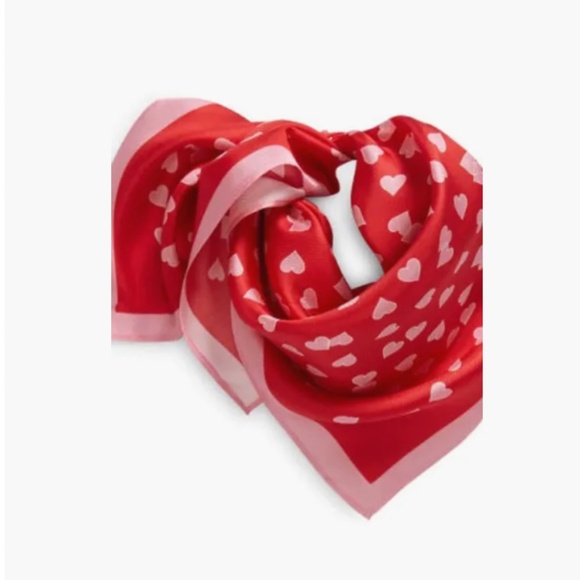 Kate Spade New York Heart Links 100% Silk Bandana Scarf / BRAND NEW - NEVER WORN - Picture 3 of 8